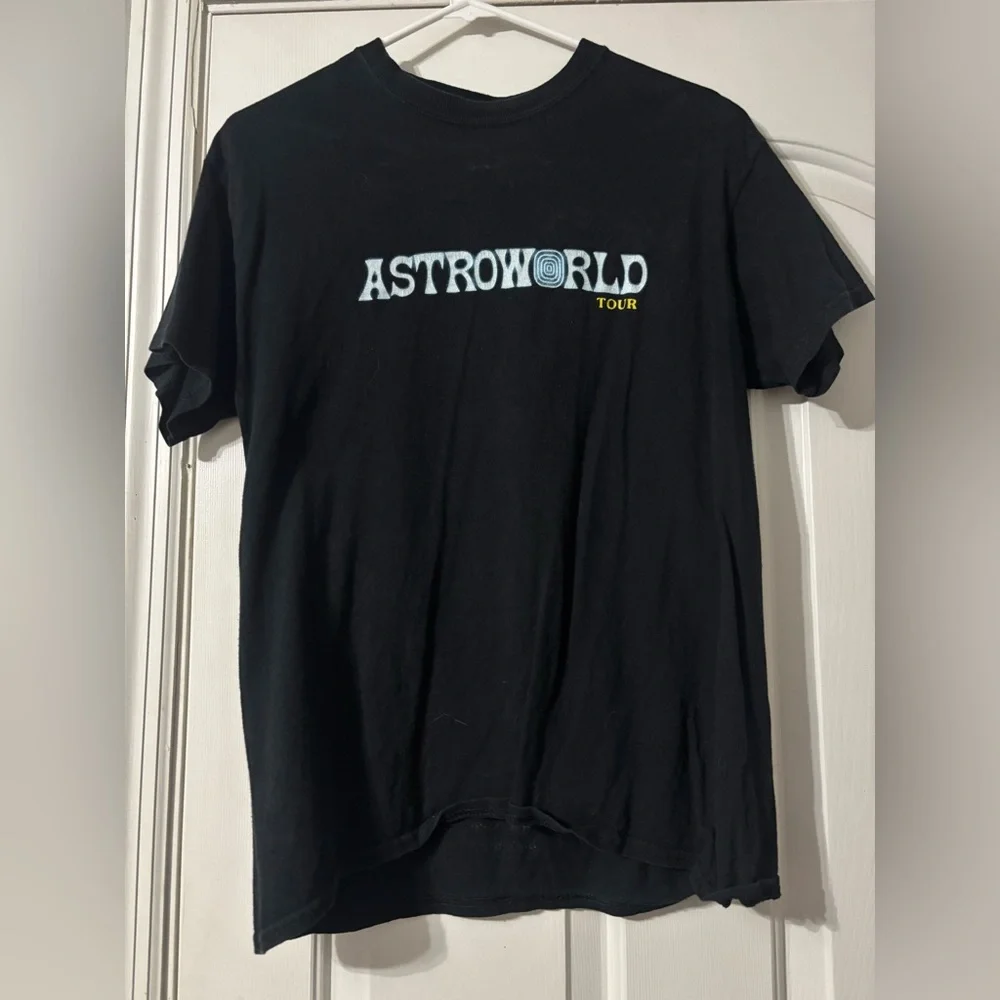 Astroworld Black Graphic Tee - Picture 3 of 3